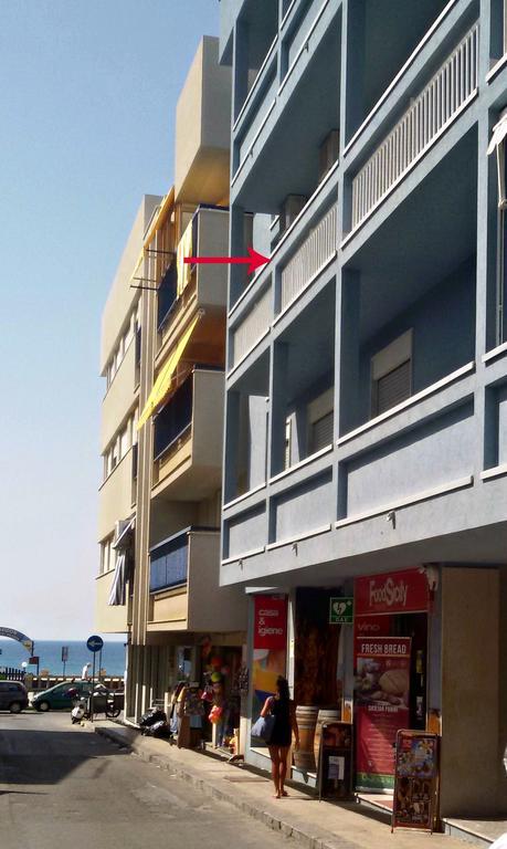 Archimede Lounge Lägenhet Cefalù Exteriör bild